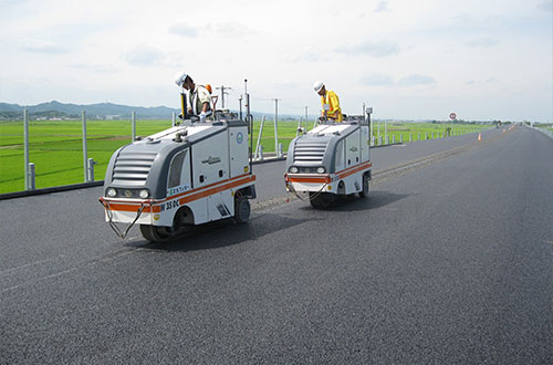 ランブルストリップス